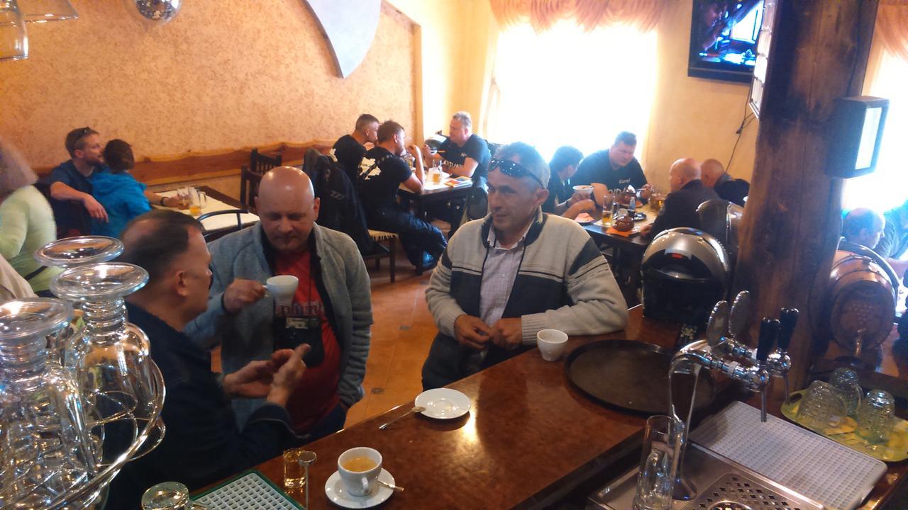 "Lian" Family Hotel & Restaurant Volosyanka  Εξωτερικό φωτογραφία